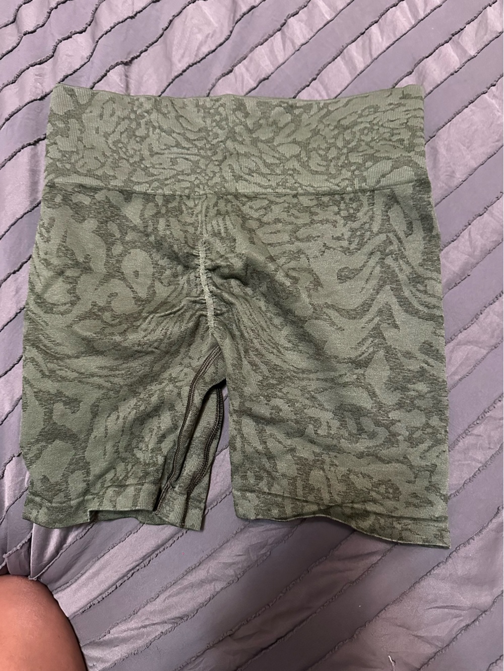Gymshark Green Camo Seamless Athletic Shorts - Picture 2 of 3